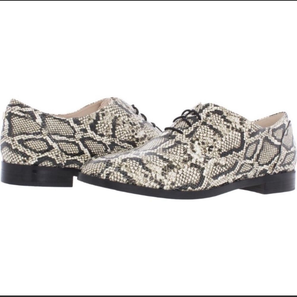 Cole Haan MC Oxford B&W Python sz 8.5